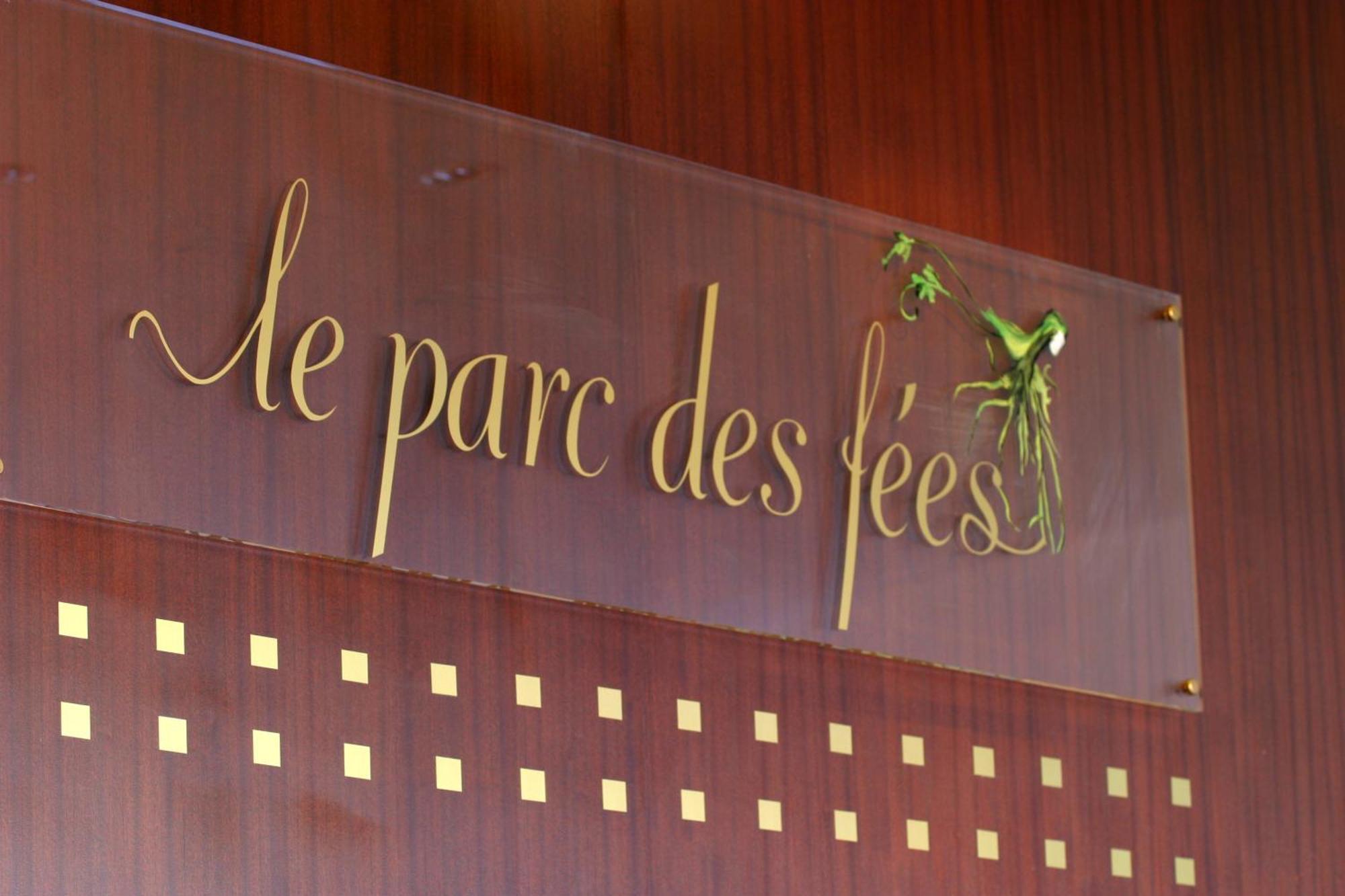 Le Parc Des Fees Hotel Retaurant & Spa La Bourboule Exterior photo